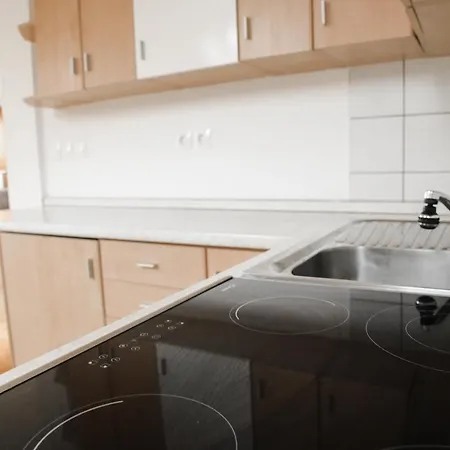 Miadora - Apartma Bela Storklja Apartamento