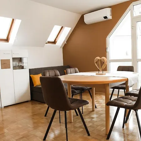 Apartment Miadora - Apartma Bela Storklja *