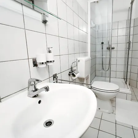 Miadora - Apartma Bela Storklja
